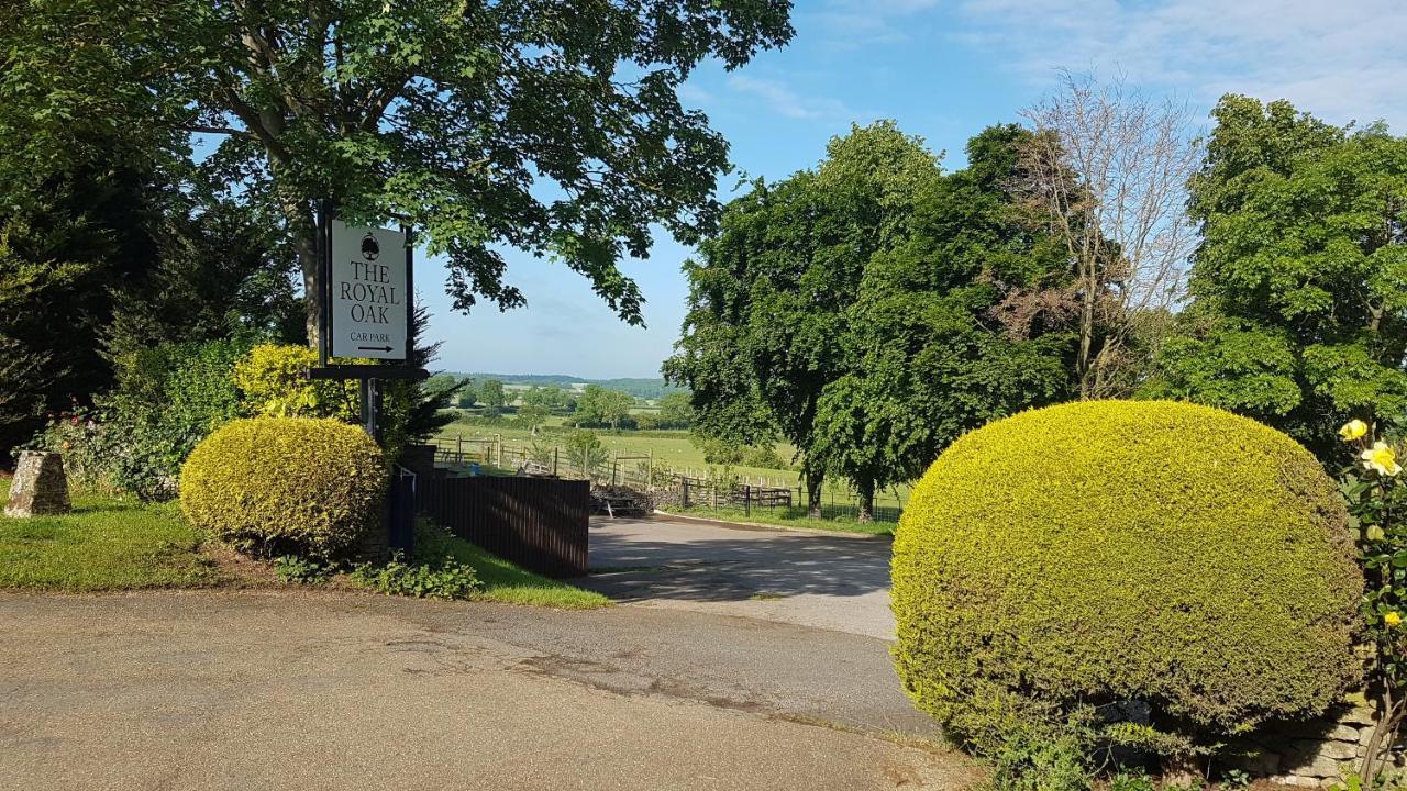 Bed and Breakfast The Royal Oak Duddington Stamford Zewnętrze zdjęcie
